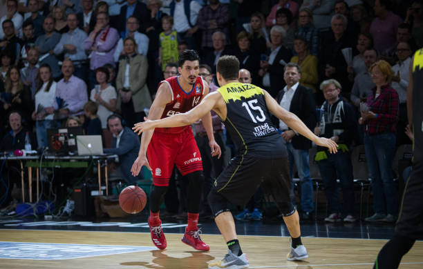 里弗斯的自 里弗斯的自