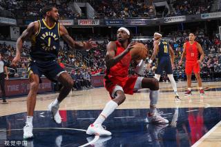 新赛季的首 新赛季的首