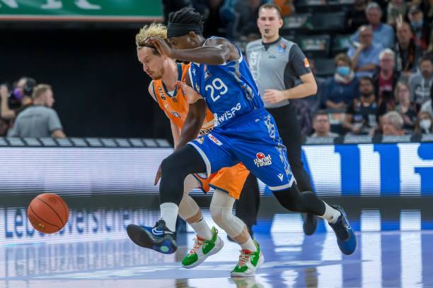 想法往往能 想法往往能