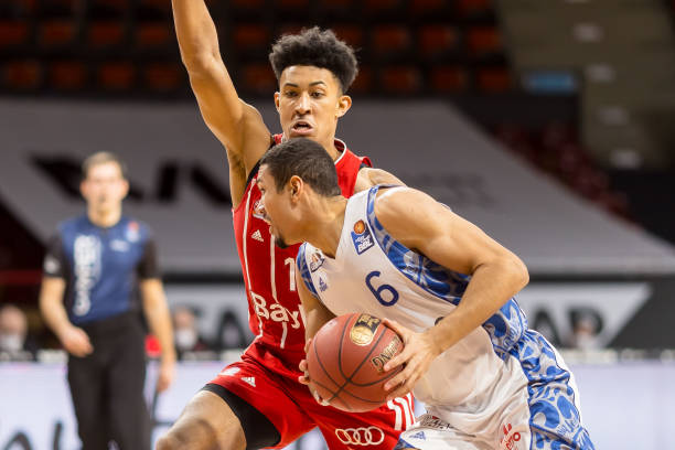 的运动员形 的运动员形