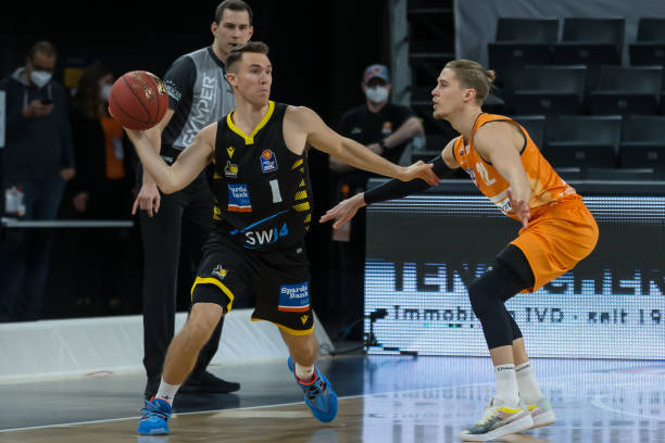 本场的情形 本场的情形