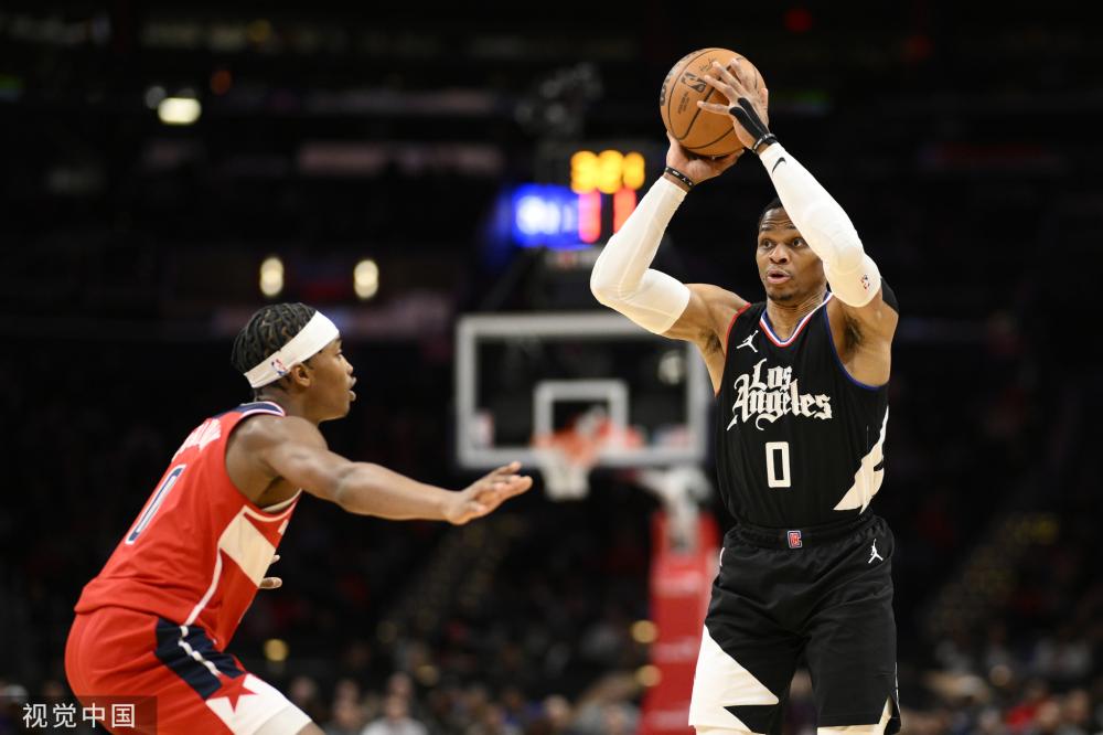 体育英超：埃弗顿客场小胜西布朗